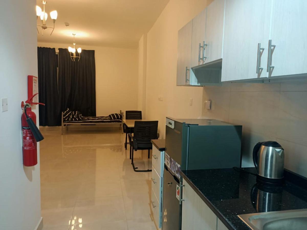 Ferienwohnung Al Alkeem Heights Ra’s al-Chaima Exterior foto